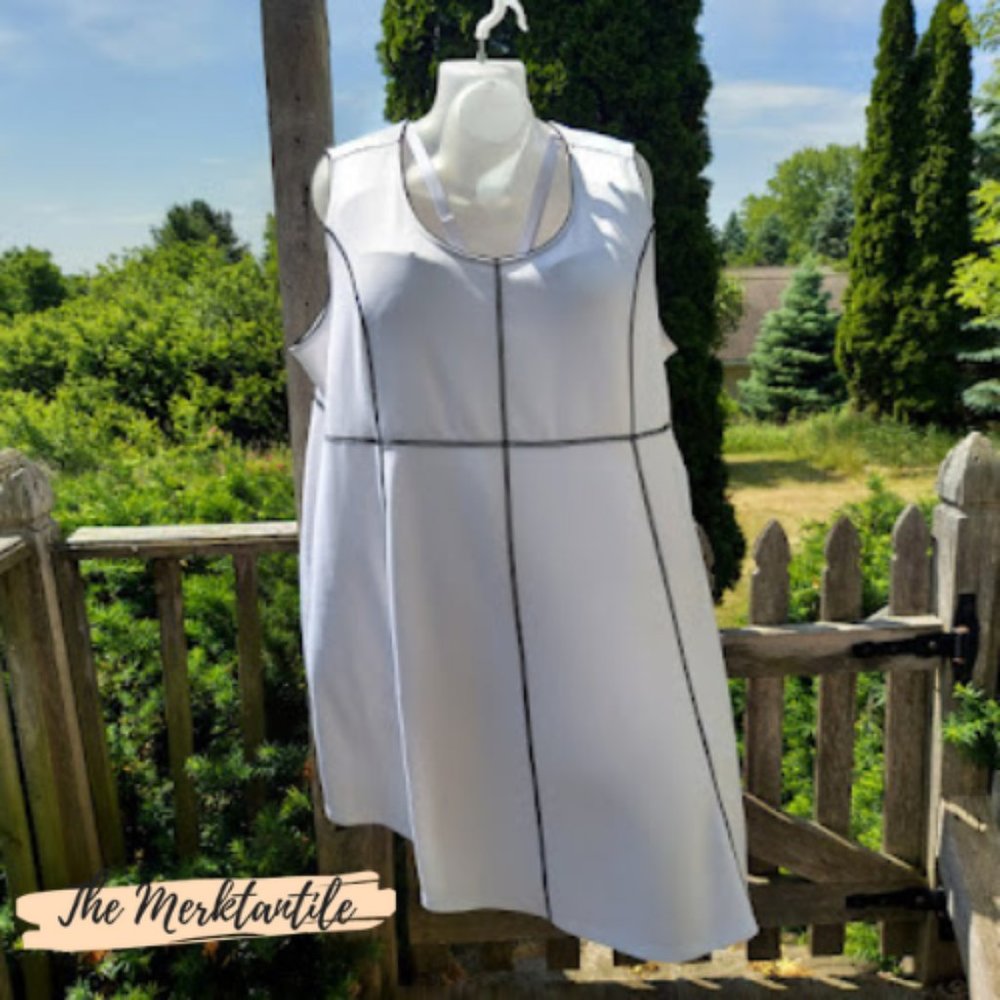 Catherines Zipper Sleeveless White and Black Lining Dress - Womens Plus Size 4X